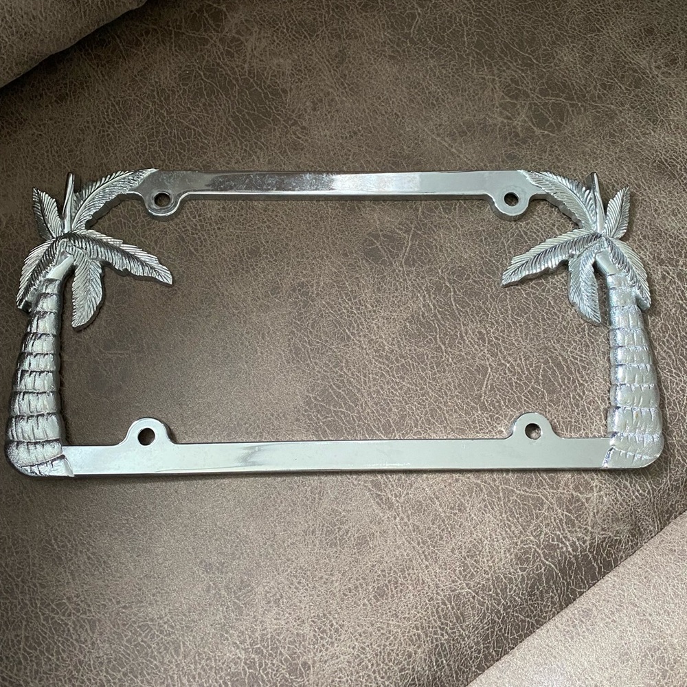 Palm tree license plate frame
